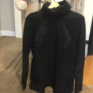 Lululemon To You Tunic Embroidered